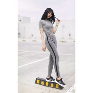 CropTop Tay Ngắn Vải Dày dặn