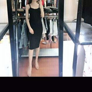 Đầm Body 2 dây Len Tăm Thun Gân co giãn tốt