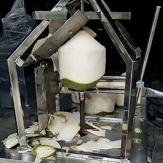 máy gọt vỏ dừa tươi