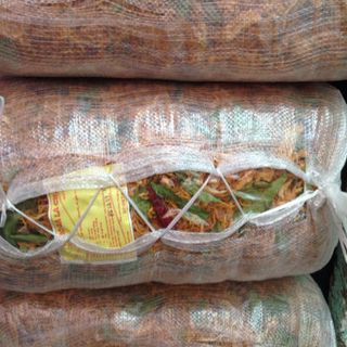 khô gà lá chanh khô bò