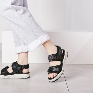 sandal 6210 ghi nam nữ