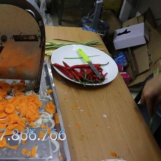 MÁY THÁI HÀNH BẰNG TAY