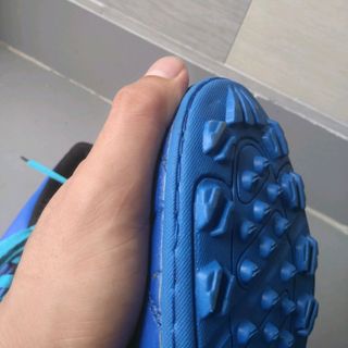 Giày đá bóng Arsenal xanh