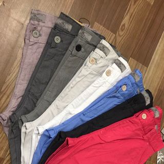 Short kaki form ôm