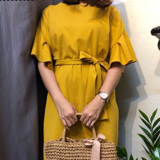 Váy Thun Dày Vàng Trơn Bèo Tay Cột Nơ