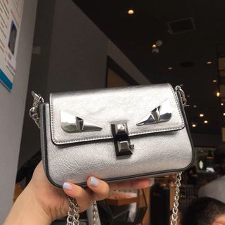 sai nhỏ tui xách