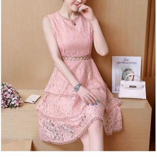 ĐẦM XÒE HỌA TIẾT REN HỞ EO NỮ TÍNH