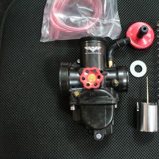 Bình xăng OKO bông mai 28mm- MC Racing