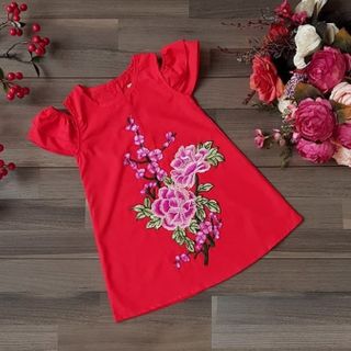 Đầm thêu hoa đào rớt vai