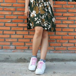 Đầm hoa xanh cột nơ Colors
