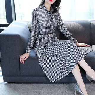 đầm caro
