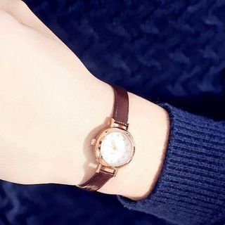 ĐỒNG HỒ NỮ DÂY DA TỔNG HỢP MẶT TRÒN NHỎ MÀU NÂU - DH361
