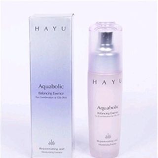 Tinh dầu dưỡng ẩm trắng da Hayu Aquabolic