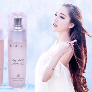 Tinh dầu dưỡng ẩm trắng da Hayu Aquabolic