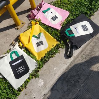 tote living phối túi nhỏ