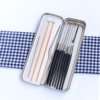 Dụng cụ lấy ráy tai 11 món có hộp đựng kim loại