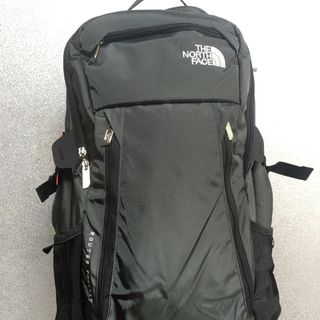 router transit balo phượt tnf