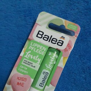Son dưỡng môi Balea