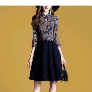 ĐẦM XÒE CỔ TÀU IN HỌA TIẾT
