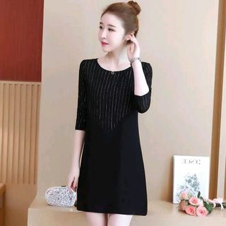 ĐẦM SUÔNG ĐEN PHỐI SỌC TAY DÀI