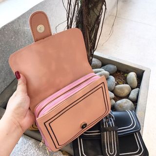 túi xách nữ khoa gài
