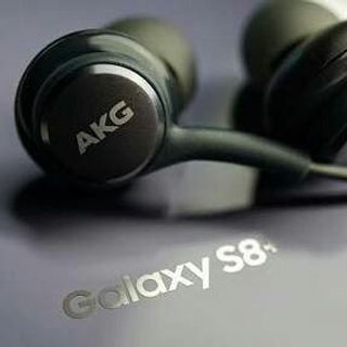 Tai Nghe AKG bảo hành 12 tháng 1 đổi 1