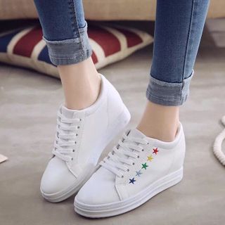 giày ba ta đế độn Ngôi sao