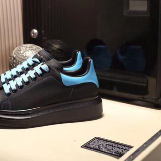 Alexander MCQueen Đen Xanh