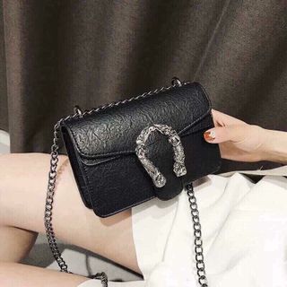 Túi xách đầu rồng