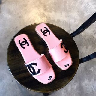 dép quai ngang chất da
