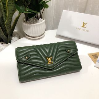 ví da nữ tiện dụng