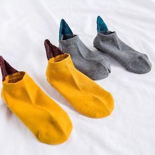 Tất nữ cổ thấp đuôi thuyền cá tính Nhật Bản