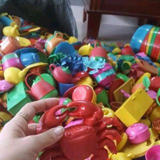 đồ chơi trẻ em