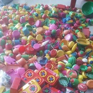 đồ chơi trẻ em