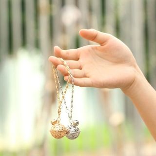 lắc tay hoa thiên cốt cung linh hoa thiên cốt giá sỉ 29k bao gồm dây và mặt mua 5 tặng 1 mua 10 tặng 3