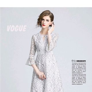ĐẦM REN XÒE DỰ TIỆC CỔ KHOÉT