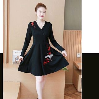 ĐẦM XÒE THÊU HOA CHIM CỔ ĐẮP CHÉO