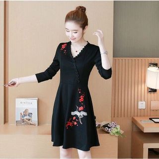 ĐẦM XÒE THÊU HOA CHIM CỔ ĐẮP CHÉO