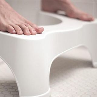 Ghế Kê Chân Toilet Chefman