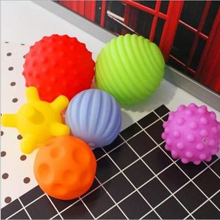 Bóng cảm nhận giác quan cho bé từ 0m