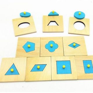 Bộ Núm hình khối - Giáo cụ Montessori