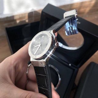 Đồng hồ Hublot Clasic