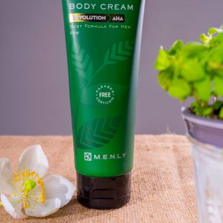 Kem Dưỡng Trắng Body MENLY