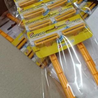 Vỉ dao cạo râu Dorco TD708N 12 cái
