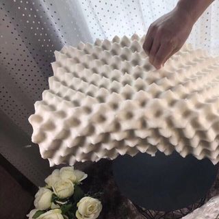 GỐI MÁT XA CAO SU NON kèm túi đựng