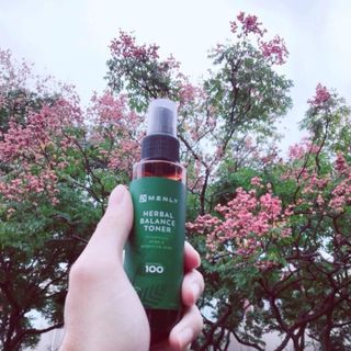 Toner se khít lỗ chân lông MENLY