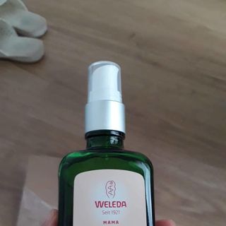 Dầu dưỡng thể ngừa rạn da cho bà bầu WELWDA 100ml Đức