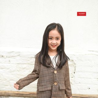 Vest xinh cho bé đi học ngày đông