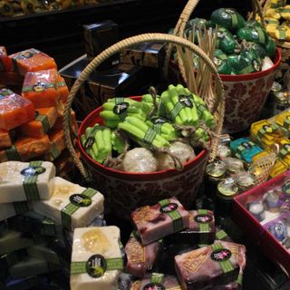 Xà Phòng Sáp Thơm Trái Cây Thái Lan