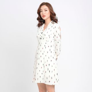 Đầm cổ vest